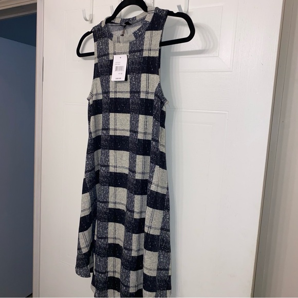 HeartSoul Navy and Cream Plaid Midi Dress - Picture 7 of 8
